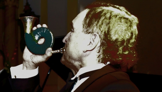 mieczysław leśniczak gra na trąbce
