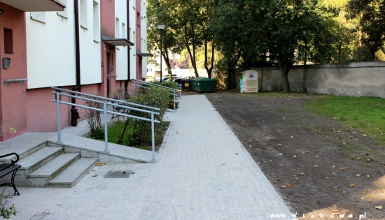 nowy chodnik przy ulicy rzemieślniczej