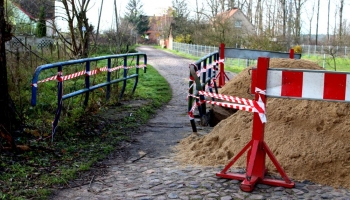 zabezpieczony mostek